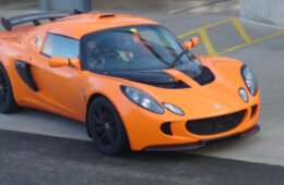 UK car manufacturing sector prospers while cuttings its environmental impacts